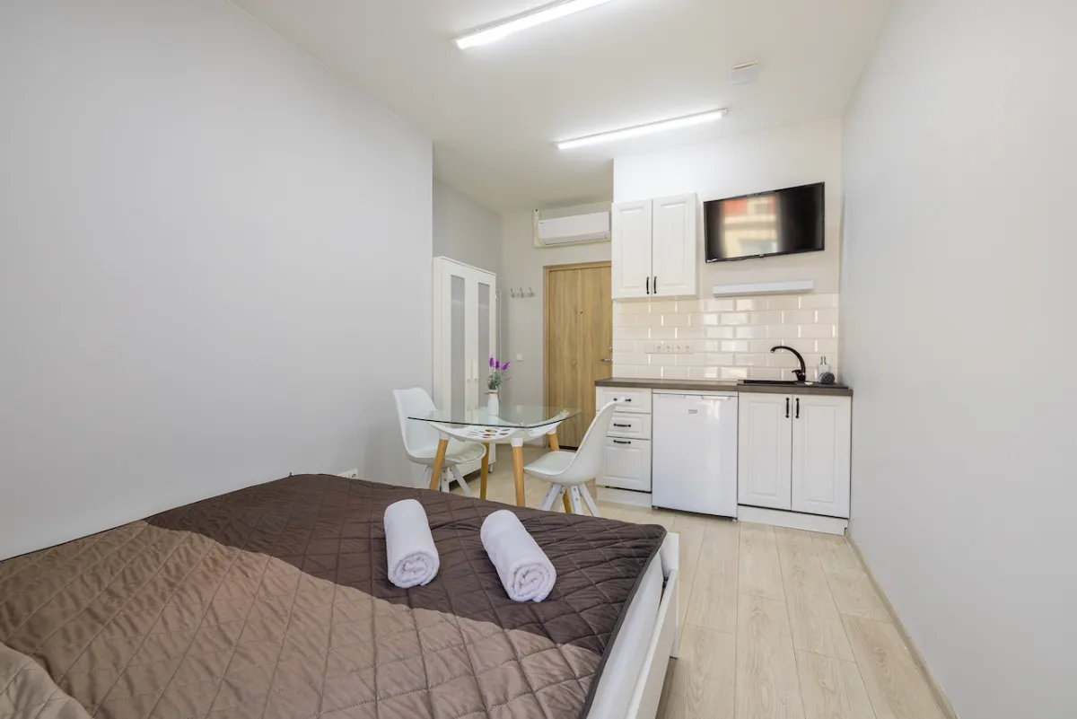 Double Room 3-4 — Dharma Stay (2)