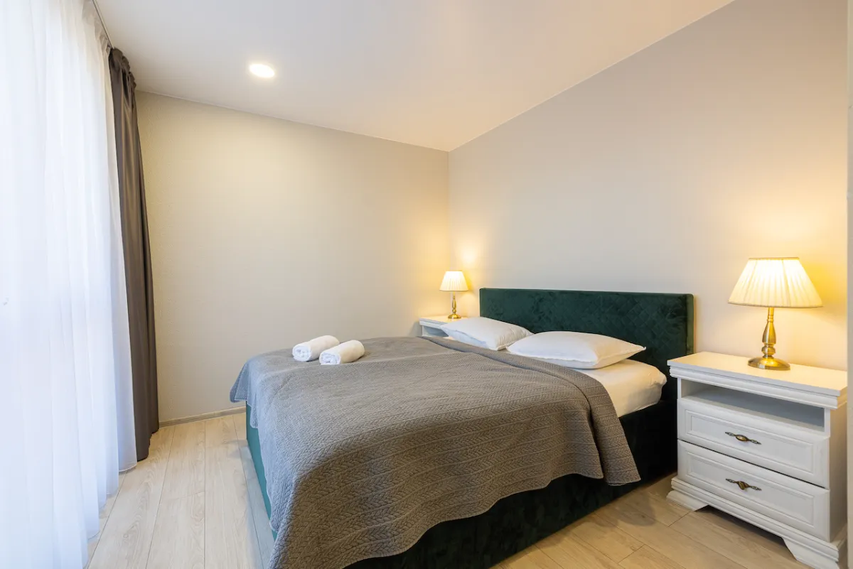 Apartments 2-7 — Dharma Stay (2)