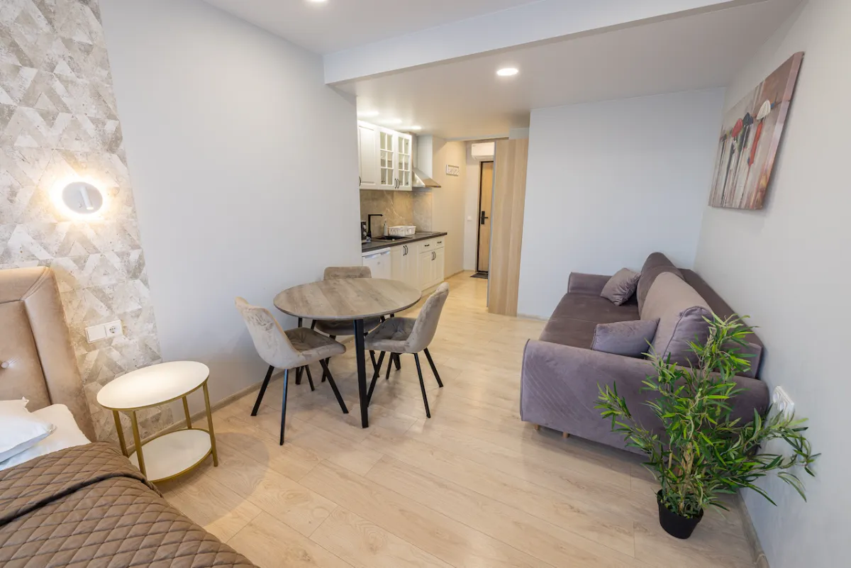 Quadruple room 2-6 — Dharma Stay (8)