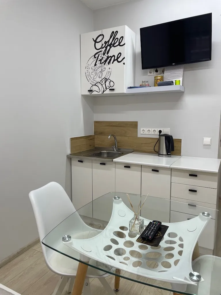 Double Room 3-3 — Dharma Stay (4)