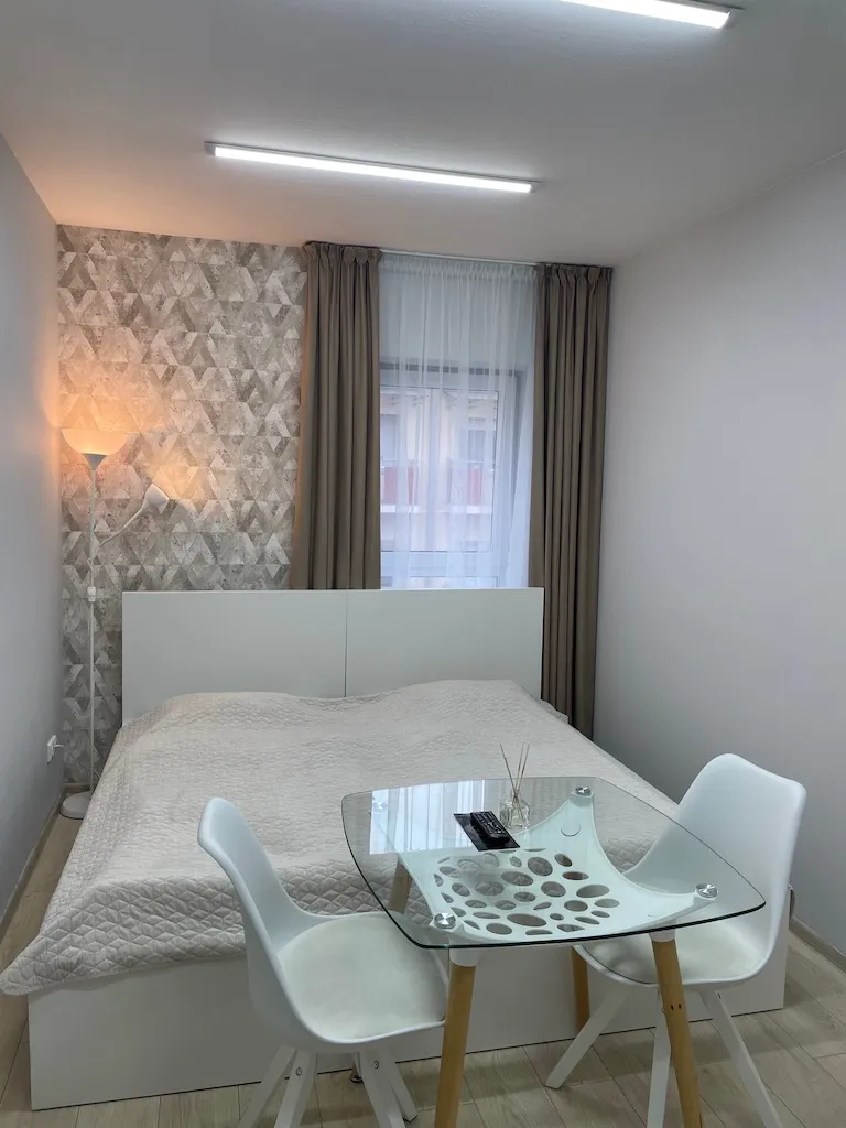 Double Room 3-3 — Dharma Stay (3)